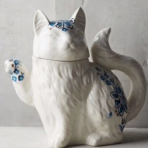 NEW IN BOX  ANTHROPOLOGIE ELISE CAT TEAPOT